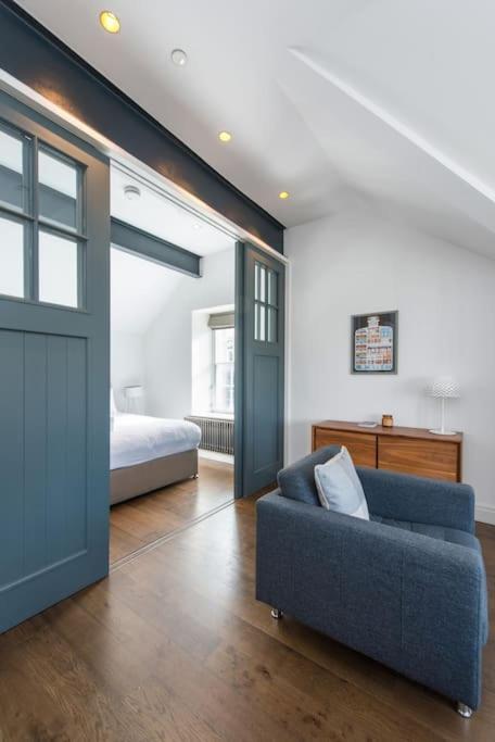 Cool Urban With Stunning Castle Views Apartamento *