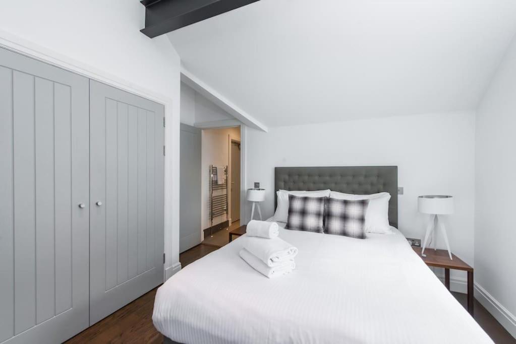 Cool Urban With Stunning Castle Views Apartamento Edimburgo
