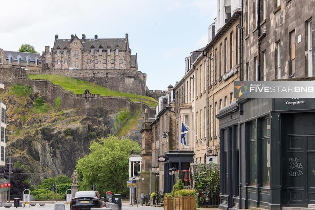 Cool Urban With Stunning Castle Views Apartamento